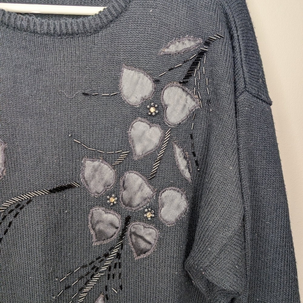 Vintage Sweater Medium black Floral Embroidered Beaded Pullover - Picture 5 of 13
